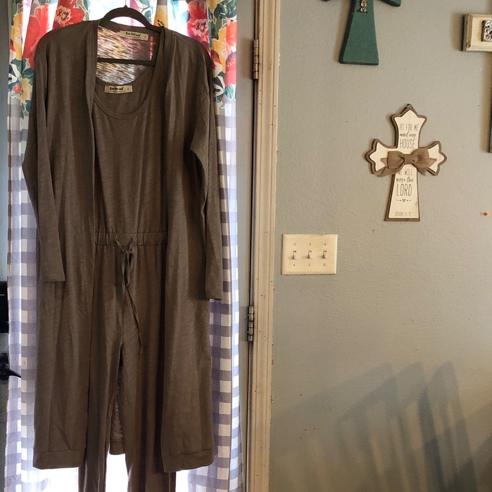 Jumper with cardigan (threebirdnest) size large